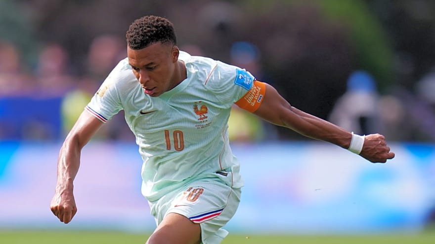 Kylian Mbappe pacing Lionel Messi with rapid goal-scoring rate