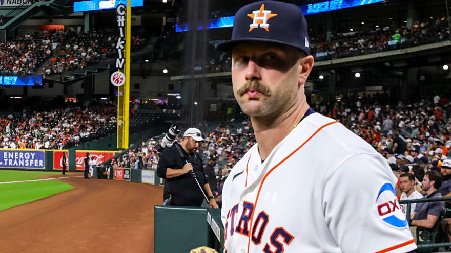 Daulton Varsho Undergoes Wrist Surgery