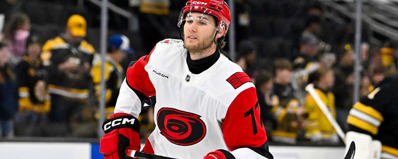 Hurricanes sign Mark Jankowski to two-year extension
