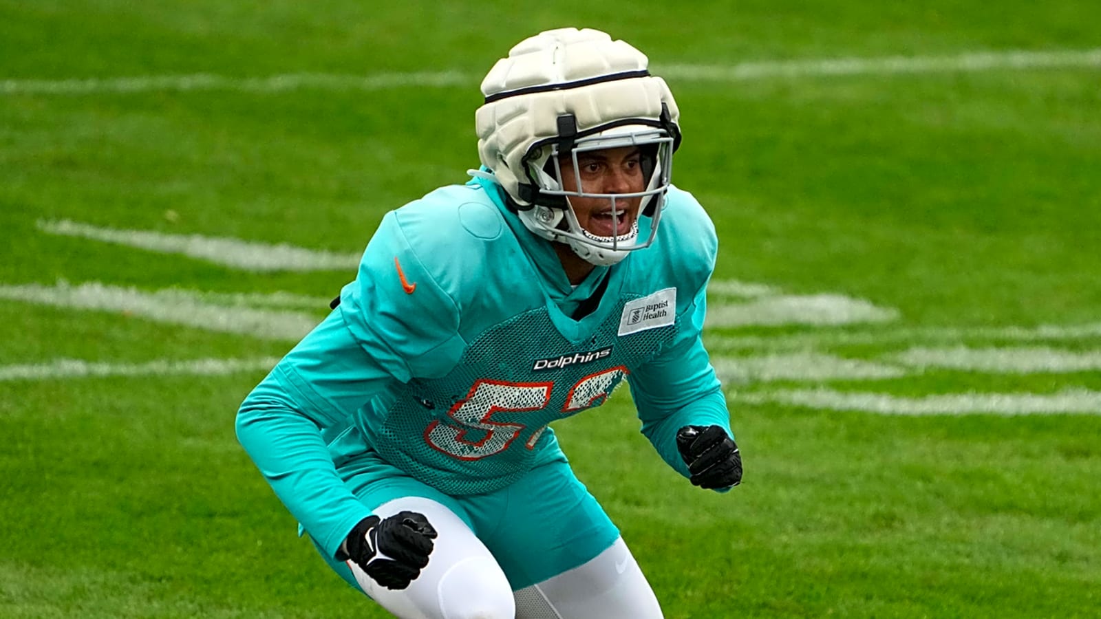 Dolphins Re-Sign Cameron Goode