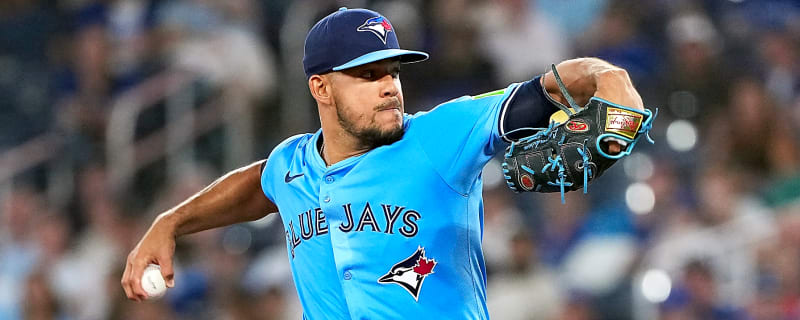 Blue Jays pitcher's first career trip to IL comes at inconvenient time for Toronto