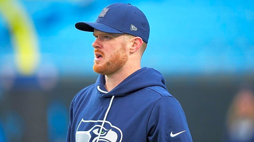 Sam Darnold Oblique Injury: Mike Macdonald Hints at 'Final Decision' for Seahawks-49ers Game