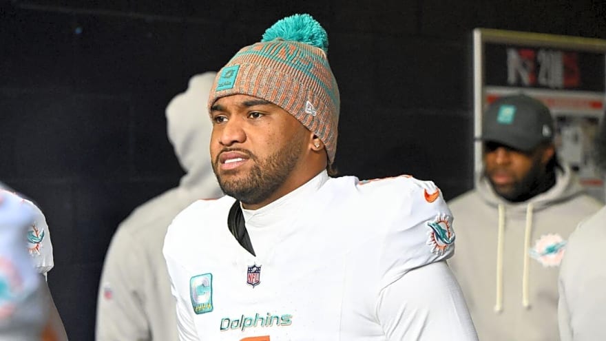 Dolphins News: New Reports Suggest Why Miami Can’t Part Ways With QB Tua Tagovailoa