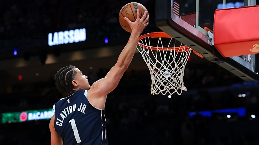Mavericks' Cooper Flagg Gives 'Huge Shoutout' To Walter Clayton Jr. For Staying Ready