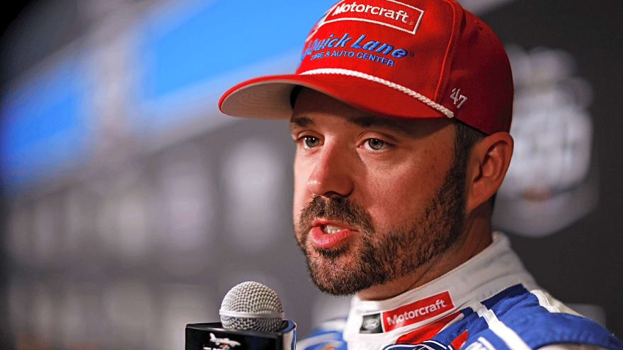 Josh Berry Admits NASCAR’s Chase Format Puts Him and His Team Under More Pressure