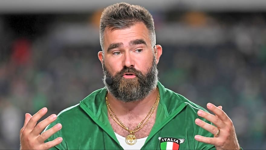 Eagles News: Jason Kelce Agrees With Jalen Hurts on Why It Is 'Not Fair' to Put the Full Blame on Kevin Patullo