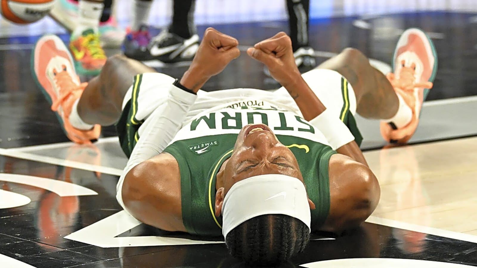 Storm guard Erica Wheeler’s instant reaction to missing game-winner in Game 3 vs. Aces