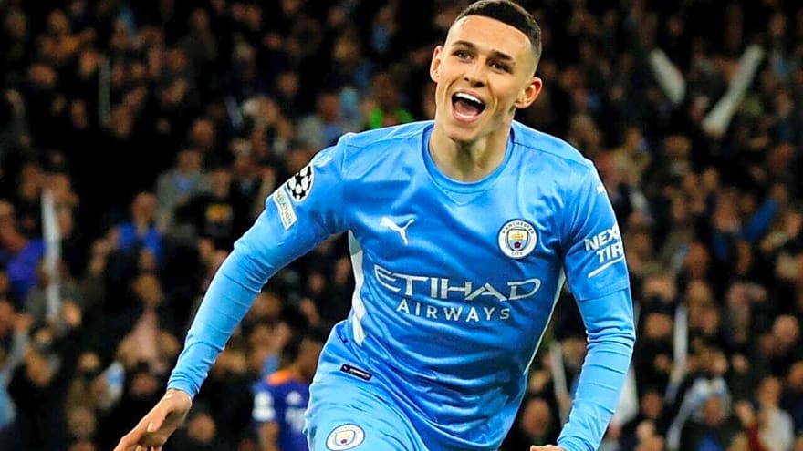 Carragher names a player whose current form should worry Arsenal