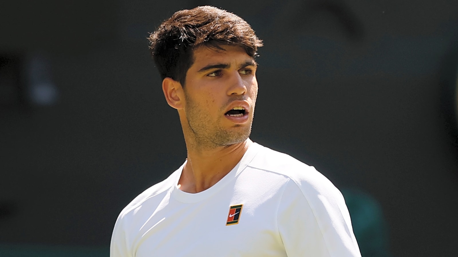 Should Alcaraz's first-round scare at Wimbledon raise concerns?