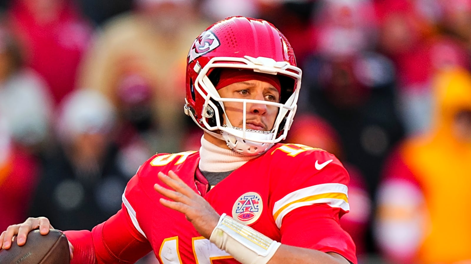 Patrick Mahomes makes big decision early into injury rehab