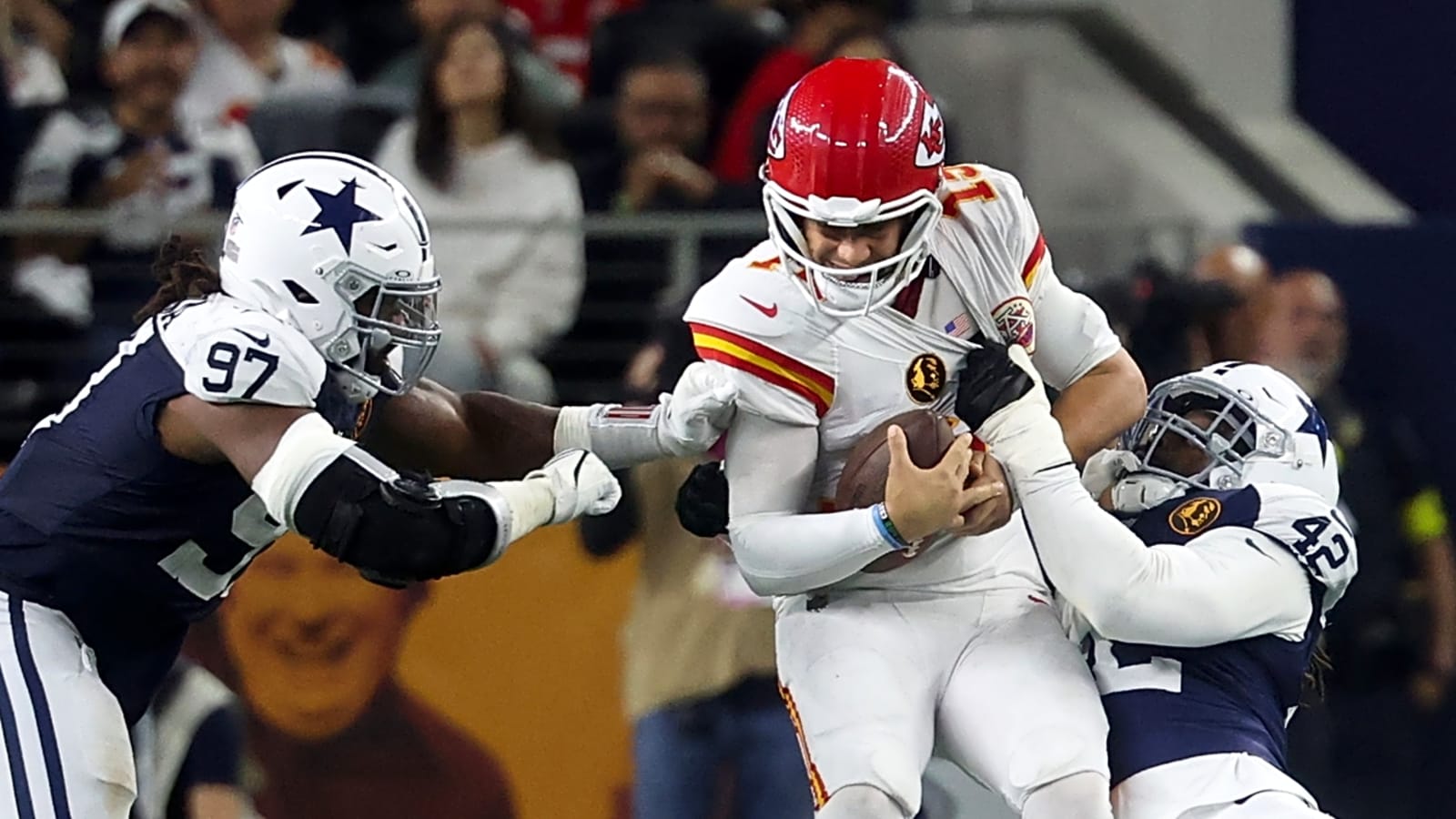 Chiefs' season on life support after Thanksgiving loss to Cowboys