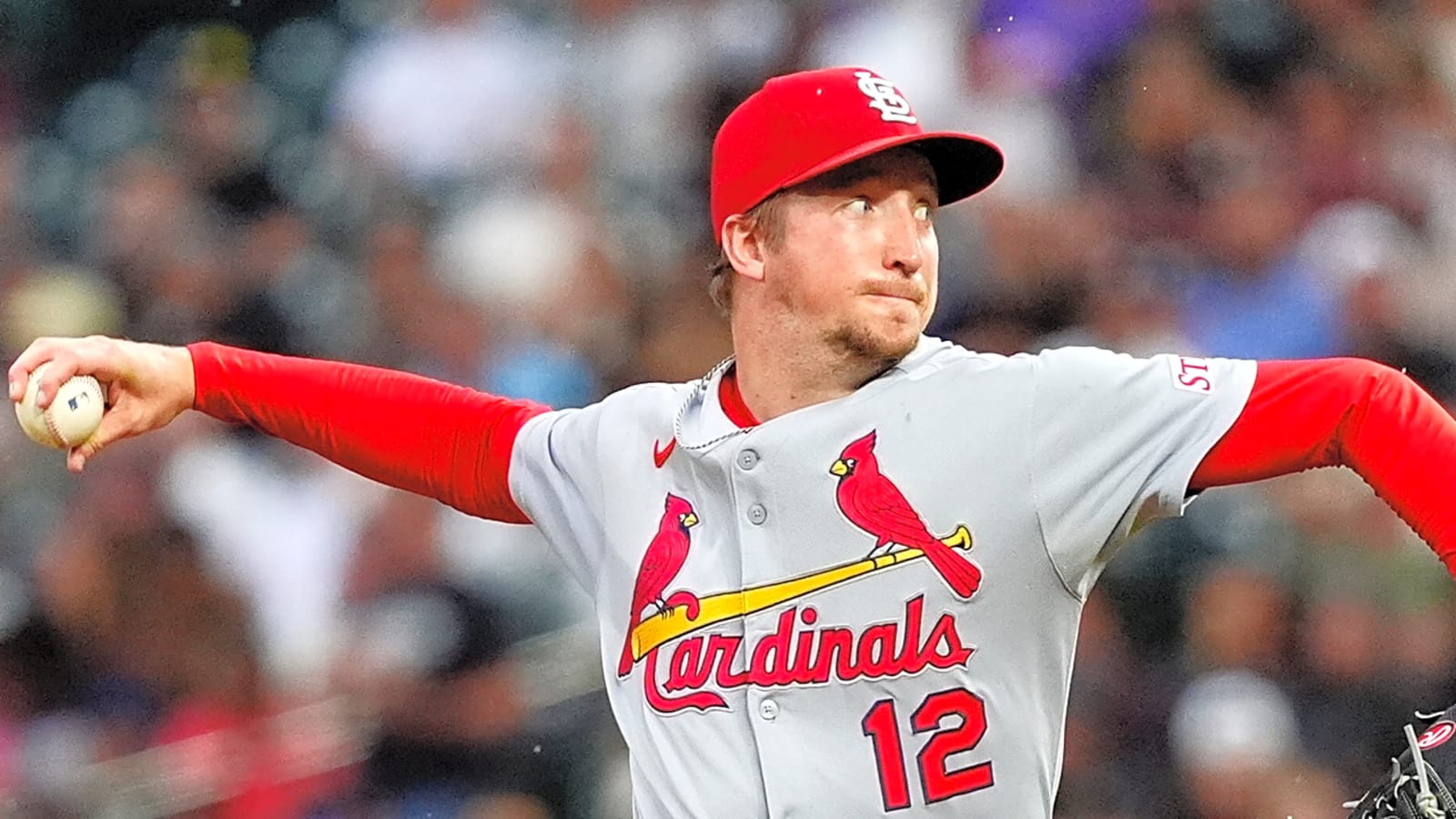 Braves acquire righty Erick Fedde from Cardinals