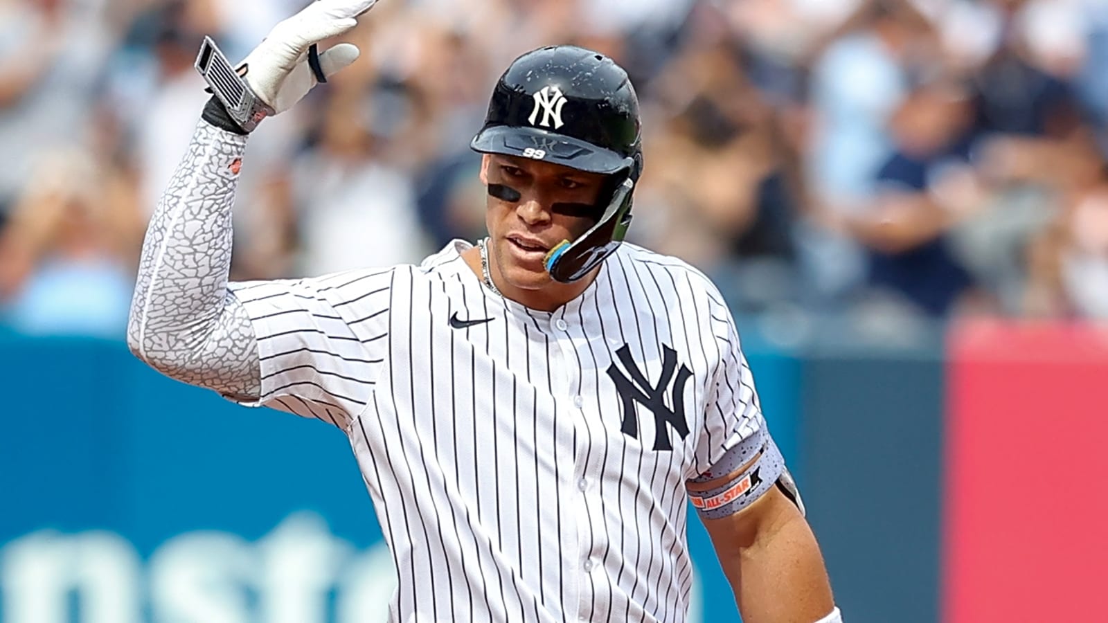 Top 10 hitters in MLB playing in the postseason