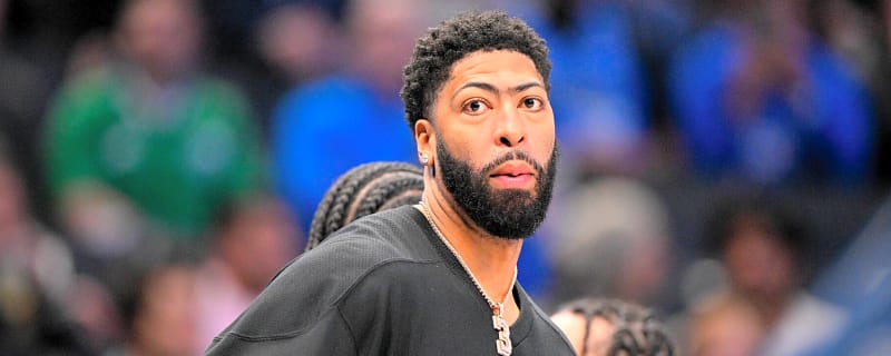 Anthony Davis reacts to trade rumors, eyes return vs. Lakers
