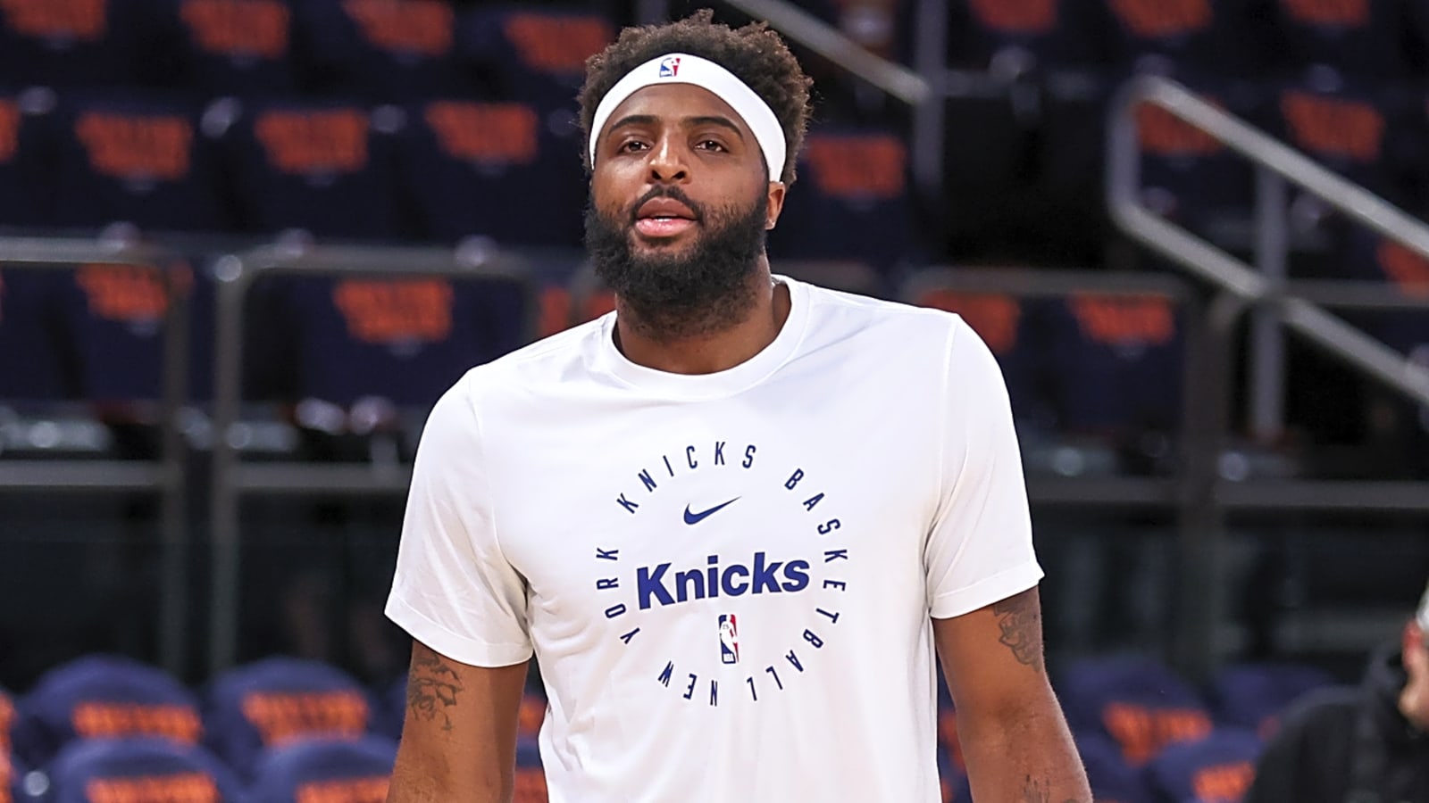 Knicks face decision on Mitchell Robinson as camp nears