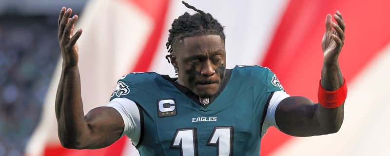 NFL insider addresses wild idea for Patriots possibly acquiring A.J. Brown from Eagles