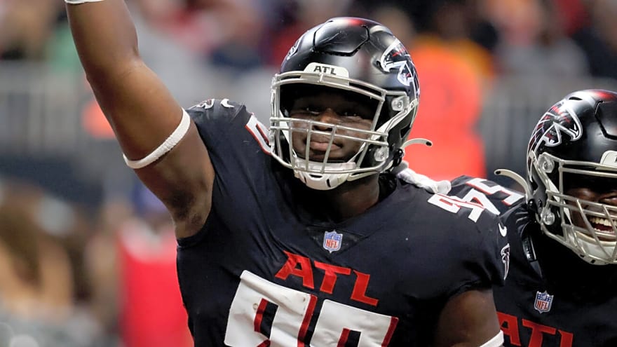 Texans sign veteran DT after placing Kyonte Hamilton on IR