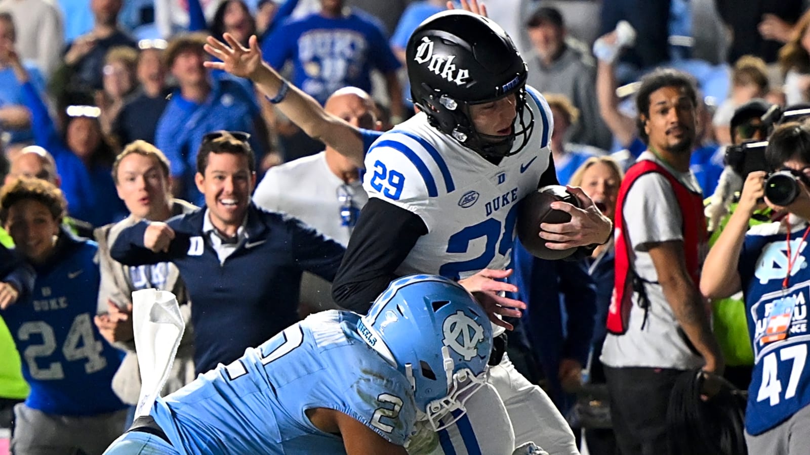 Duke ends bowl hopes for Bill Belichick, UNC