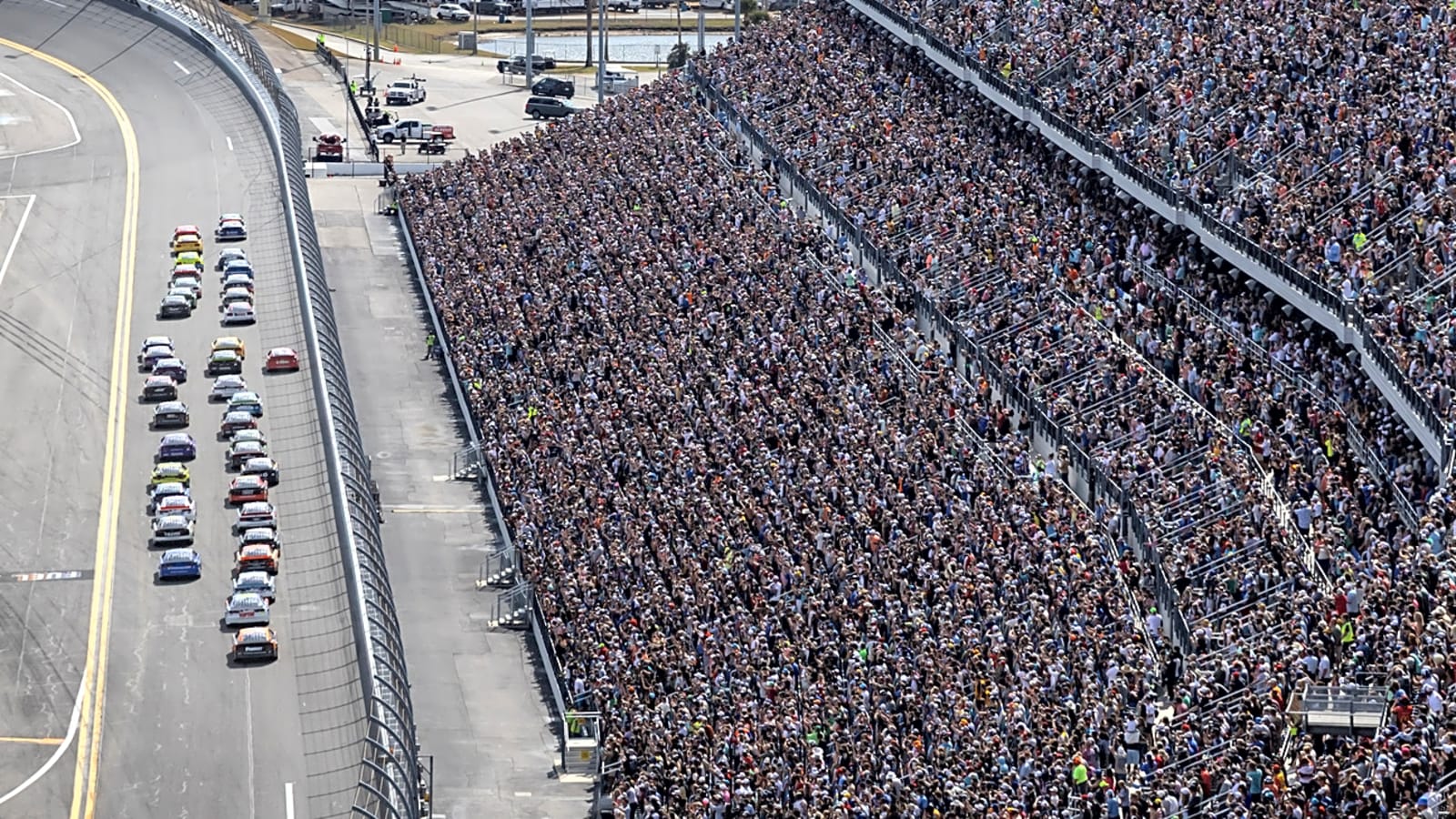 Potential Sunday tripleheader on tap for NASCAR at Atlanta