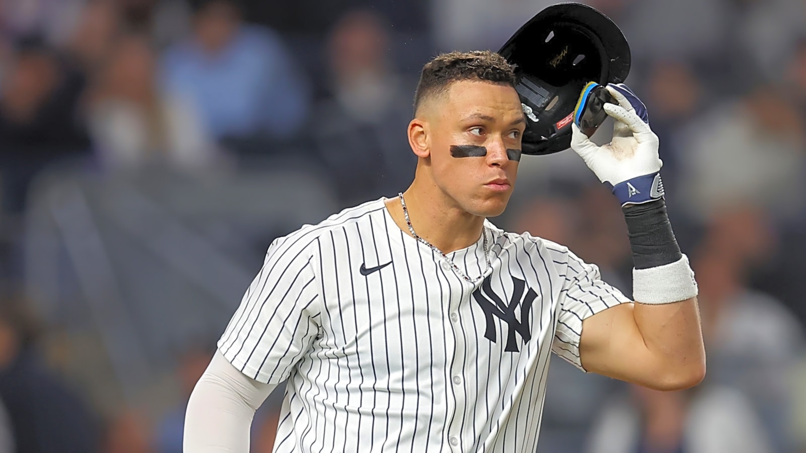 Why do the Yankees struggle so much in the summer?