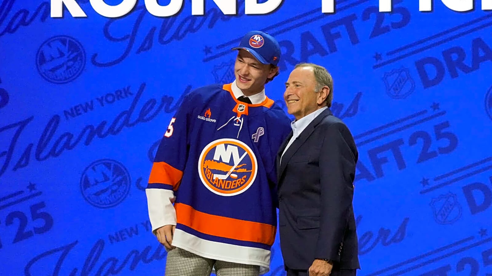 Why Islanders drafting Matthew Schaefer is a bit of a gamble