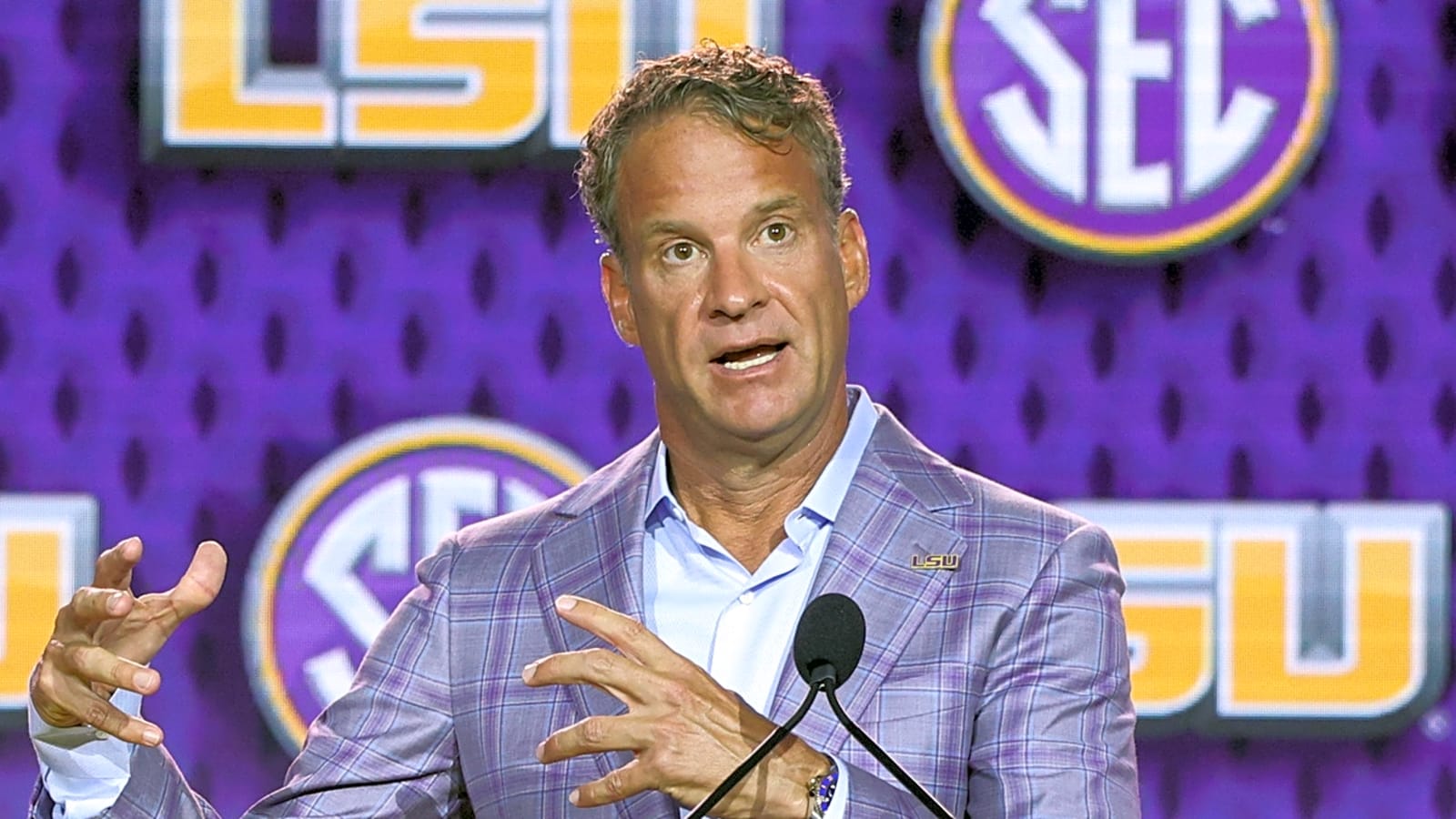 Lane Kiffin s LSU Debut Sets A Credential Mark In Tiger Stadium History lane-kiffin-s-lsu-debut-sets-a-credential-mark-in-tiger-stadium-history