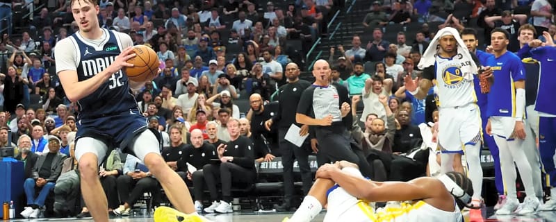 How Does Moses Moody’s Gruesome Knee Injury Affect Warriors?