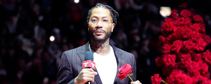 Michael Jordan, LeBron James Among NBA Legends To Congratulate Derrick Rose On Chicago Bulls Jersey Retirement
