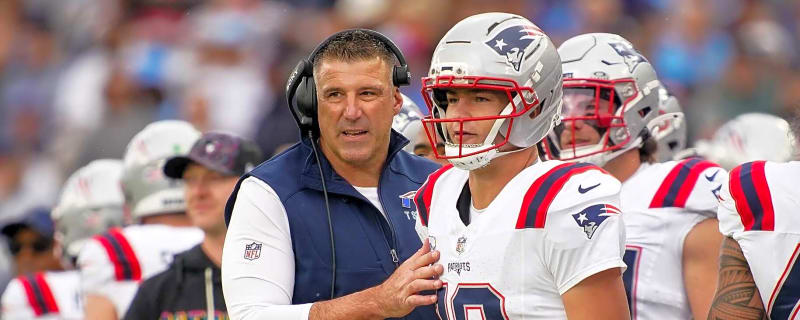 Patriots' Mike Vrabel challenges Drake Maye amid turnover concerns
