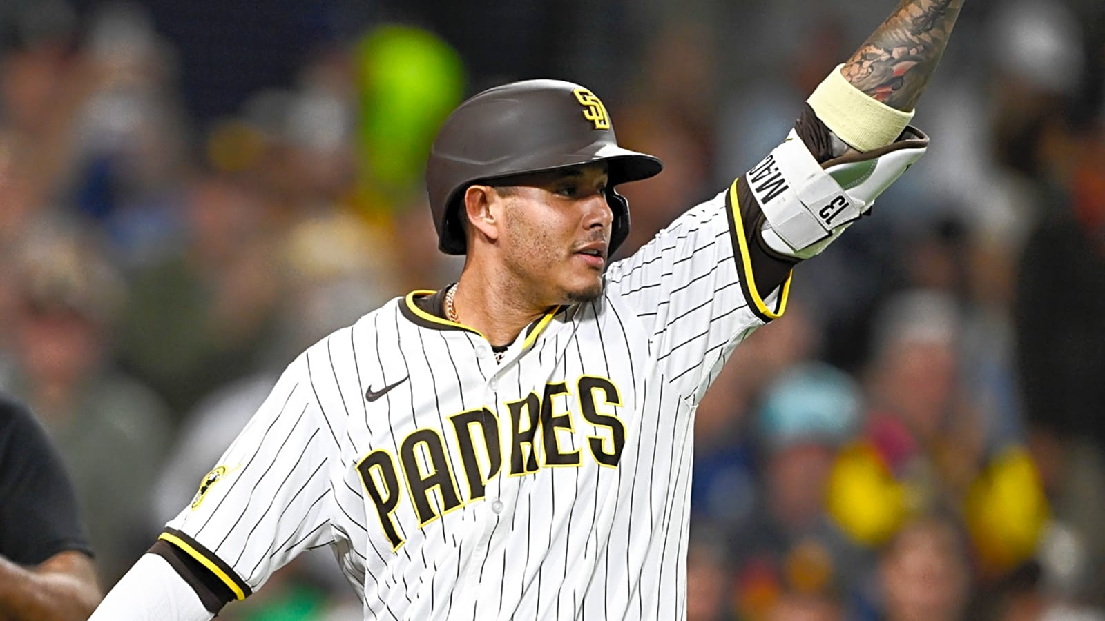 Polarizing Padres star bolsters Hall of Fame case with impressive milestone