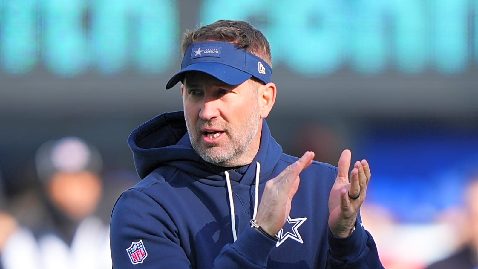 Does Schottenheimer expect Pickens to attend voluntary workouts?