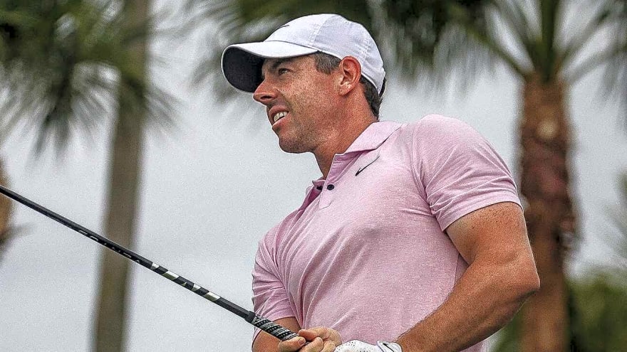 Rory McIlroy pulls into tie for lead at Scottish Open