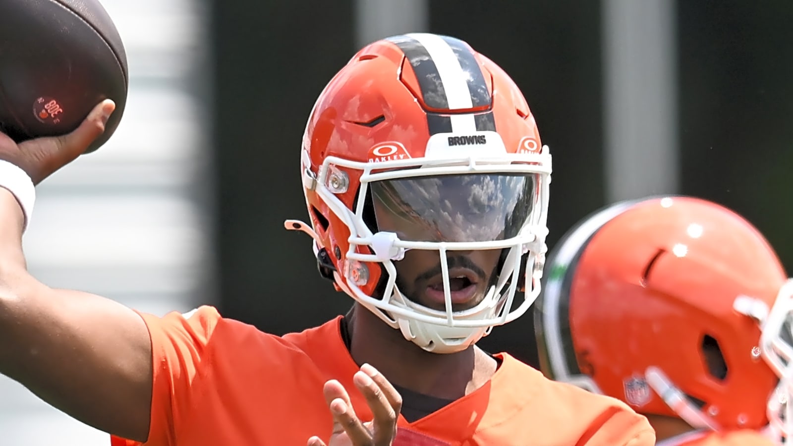 Insider updates where Shedeur Sanders stands in QB competition