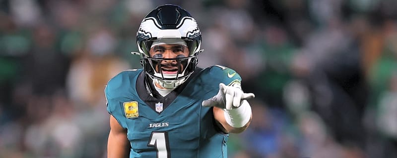 Wild Jalen Hurts stat shows he's not the problem with Eagles offense