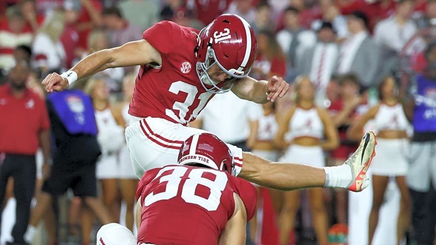 Alabama fans boo Tide kicker Conor Talty multiple times against Eastern Illinois