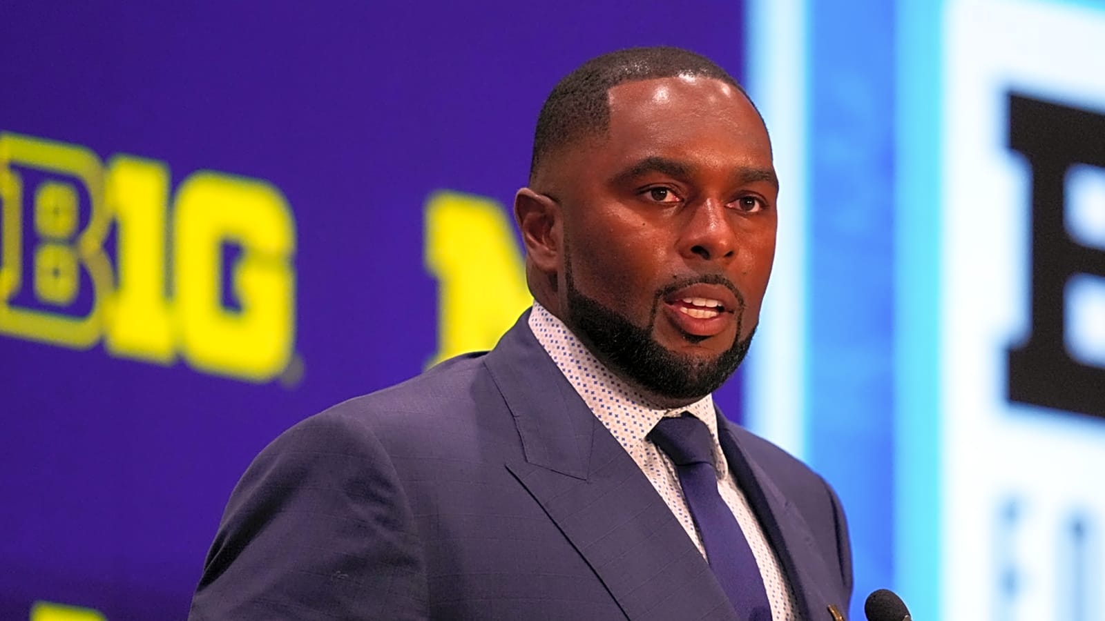 Michigan HC Moore gives criteria for naming starting QB