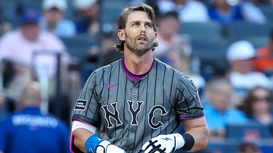 MLB player found out he was traded while playing golf