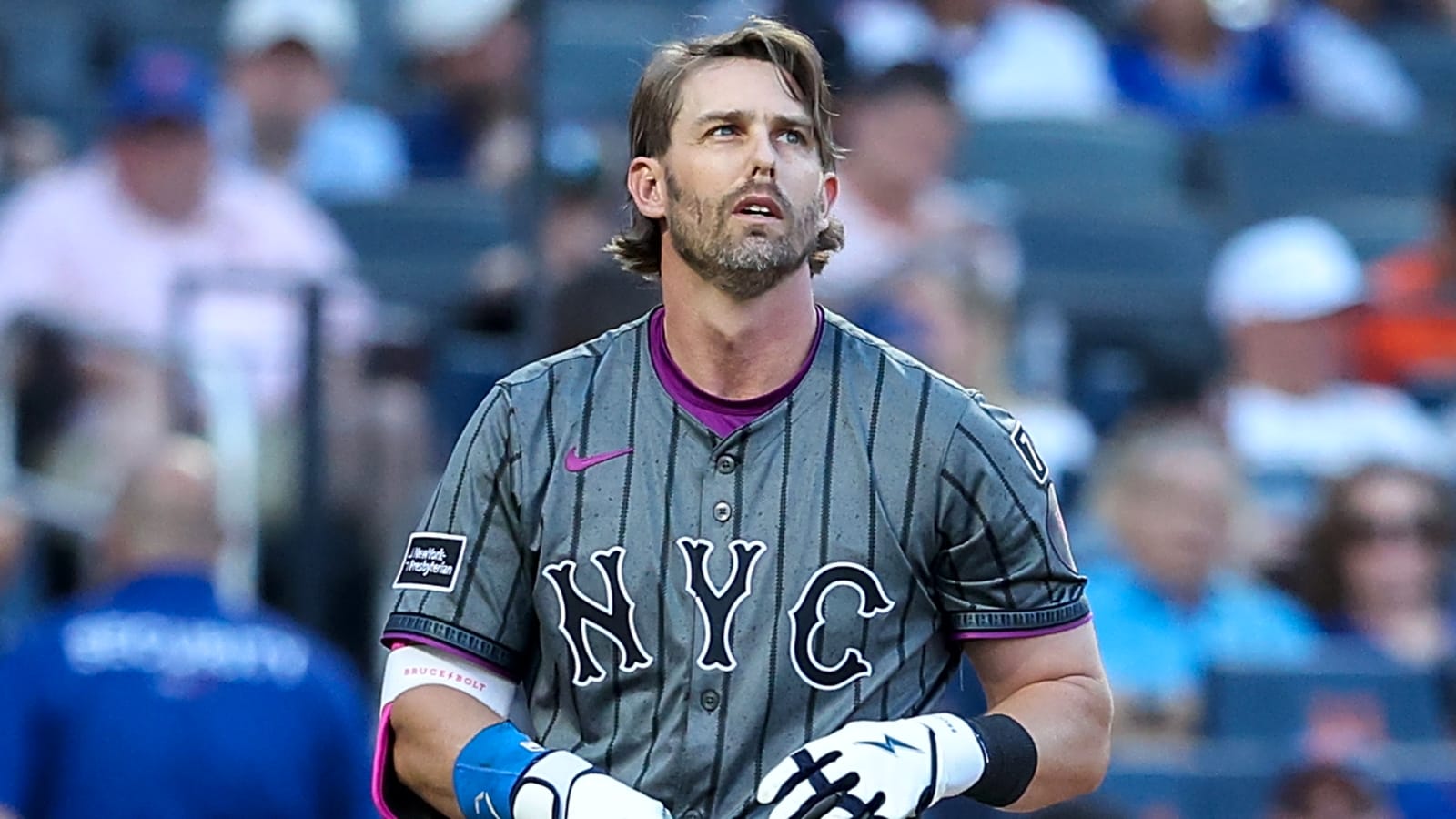 MLB player found out he was traded while playing golf