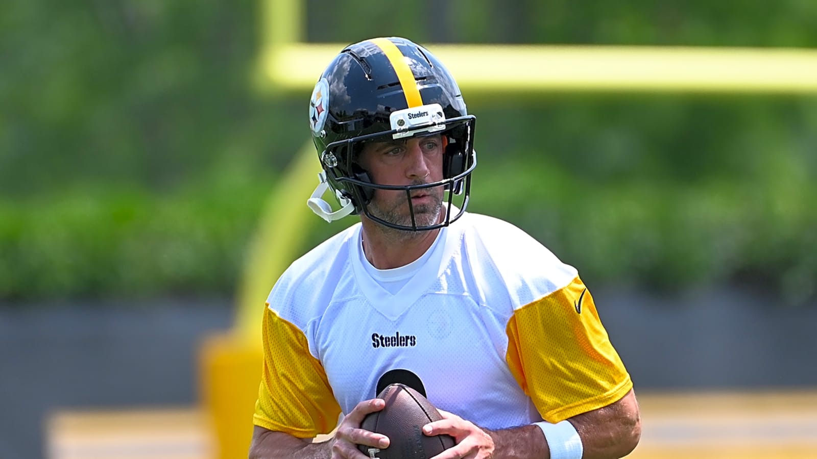 Why Rodgers is 'excited' about spending season with Steelers