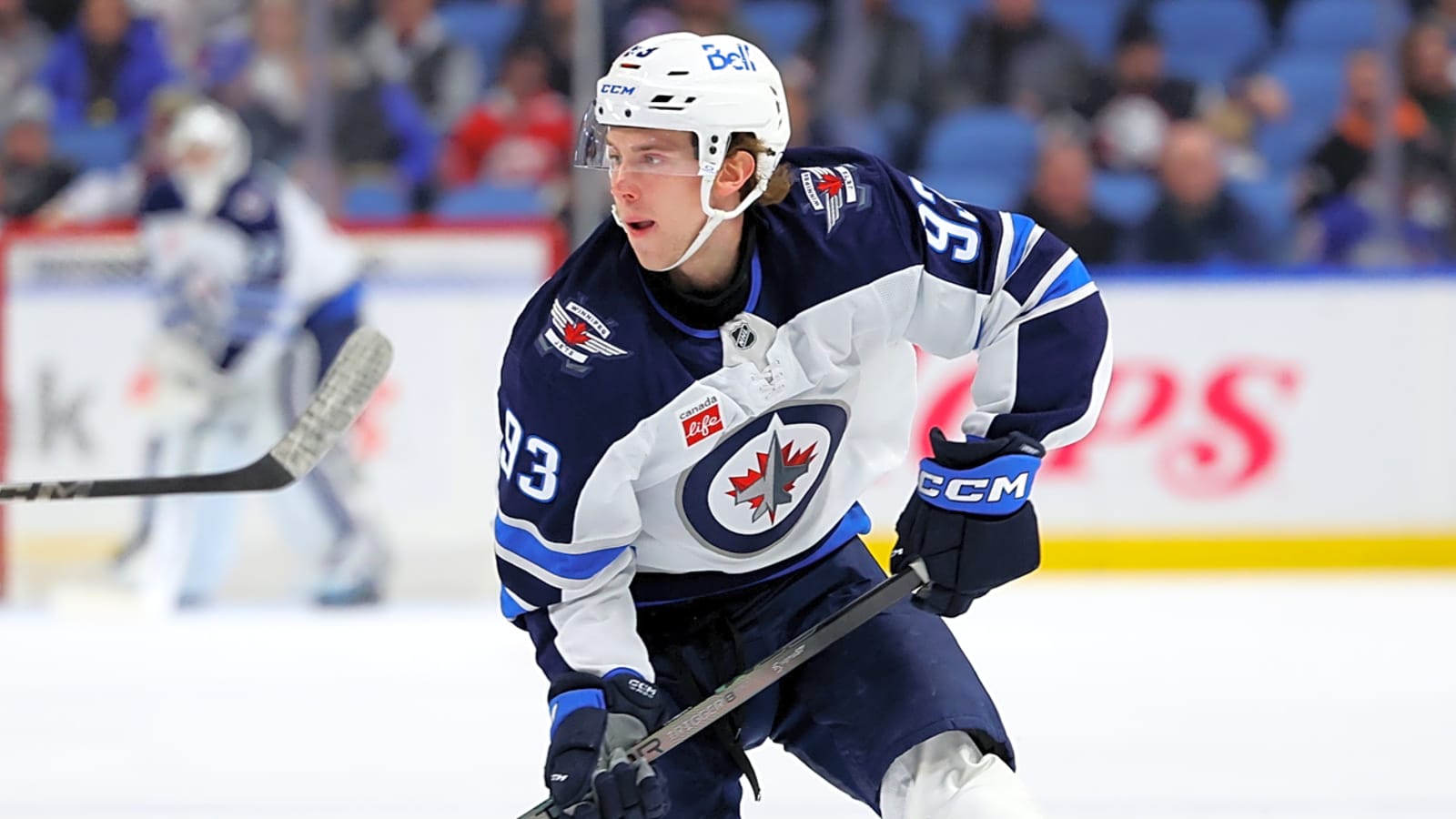 Jets recall center Brad Lambert