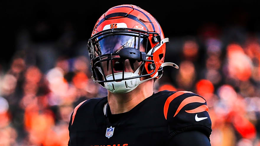 Ravens pivot from Crosby trade with controversial Hendrickson deal