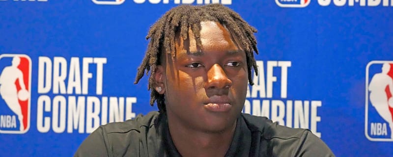 Lakers to acquire No. 36 pick, take Arkansas' Adou Thiero