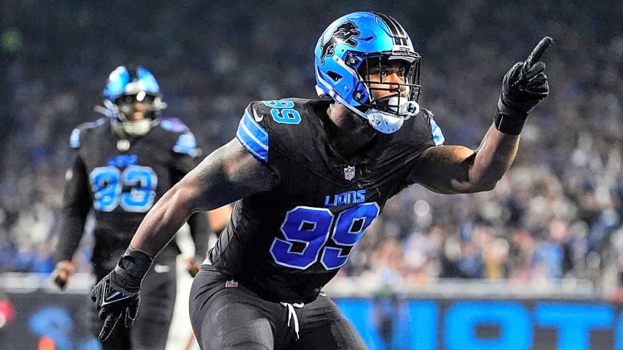 The 'Active multiple 10-sack NFL seasons' quiz