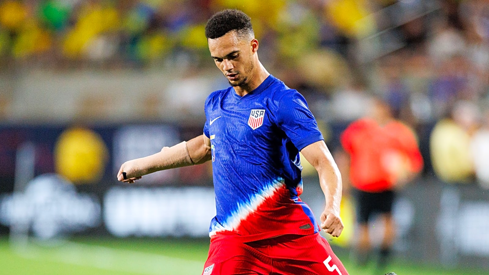Tottenham urged to make summer move for £35m fullback with ‘great attitude’