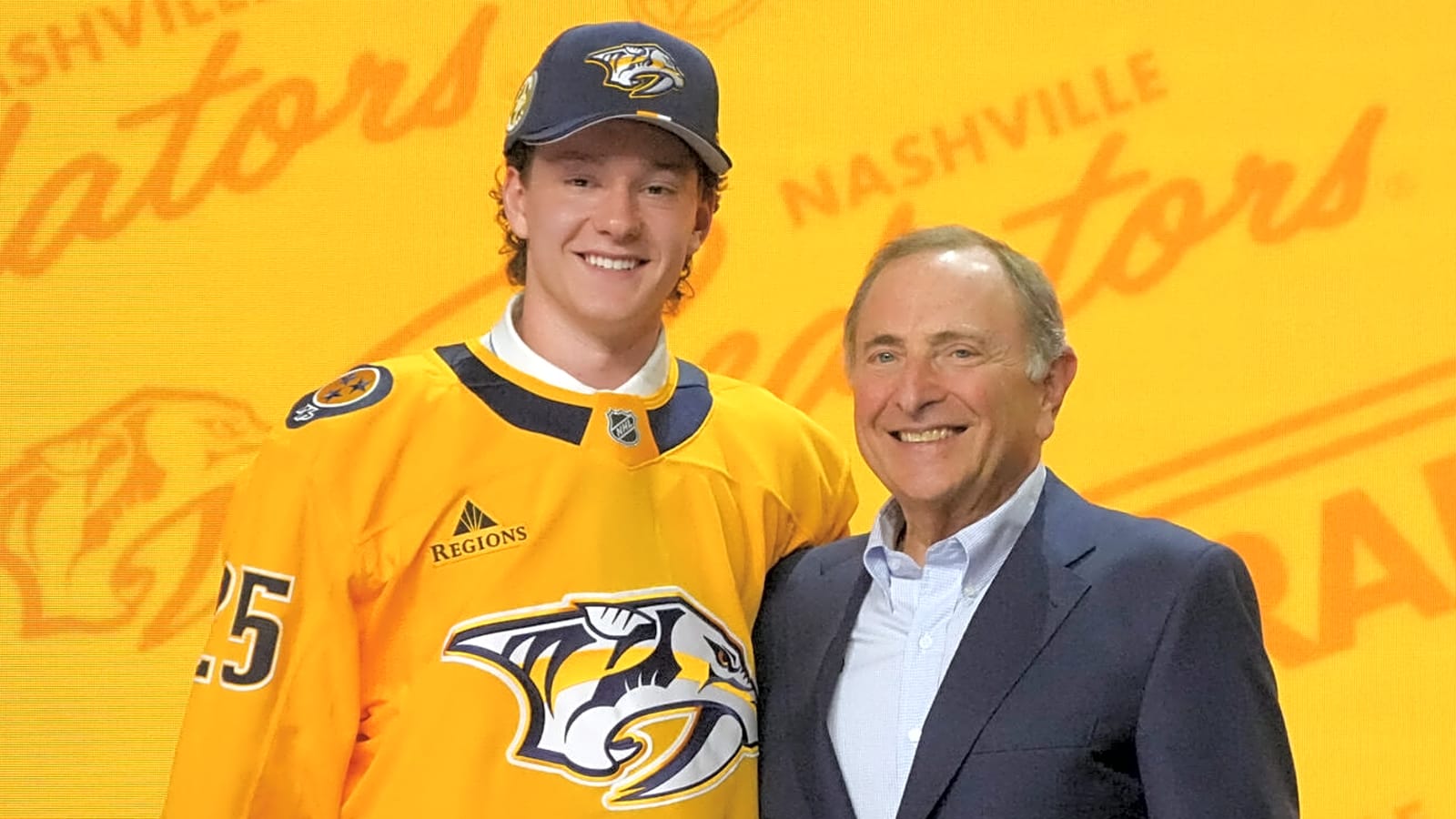 Predators trade up to select elite defensive prospect