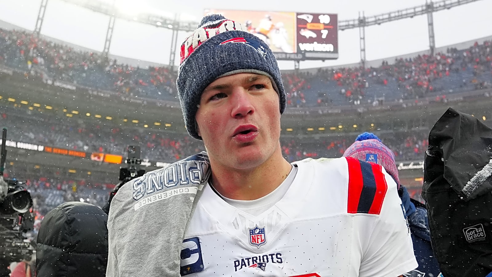 Josh McDaniels says Drake Maye is like Tom Brady in this way