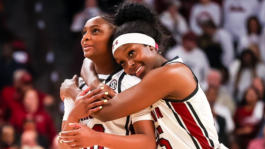 Five takeaways from AP Top 25 women's basketball poll