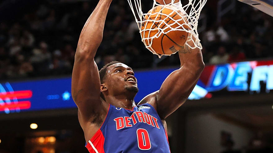 Pistons center Jalen Duren makes franchise history in career-best game 