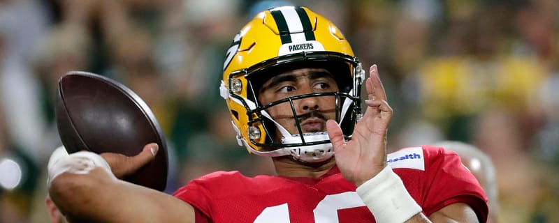 Jordan Love discuses 'transition of power' between him, Aaron Rodgers