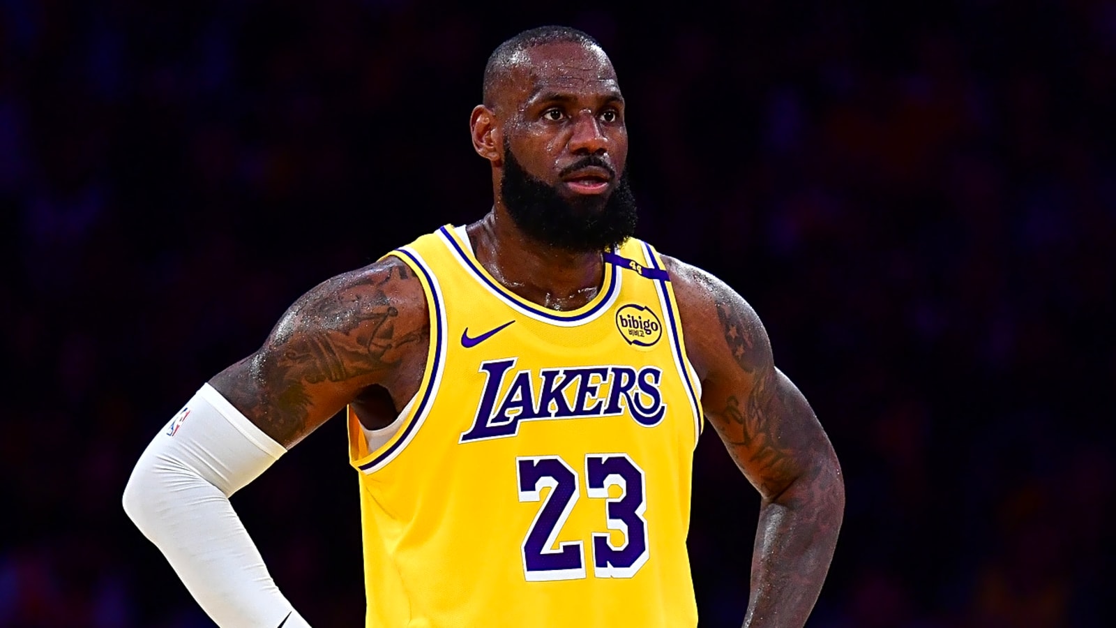 13 Rules: Random NBA Thoughts – LeBrons Future, Blockbuster Trades, and the NBA’s Best & Worst Management Teams Revealed